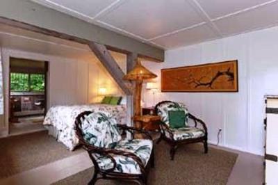 фото отеля Hale Ohia Cottages