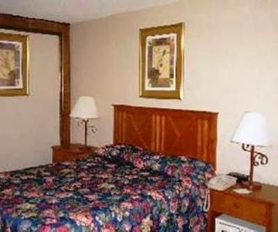 фото отеля Guesthouse Inn & Suites Emporia (Kansas)