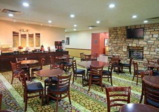 фото отеля Comfort Suites Mineral Wells (West Virginia)