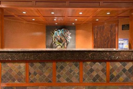 фото отеля Best Western Lincoln Inn Astoria