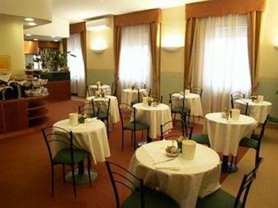 фото отеля Hotel Arcobaleno Vimodrone