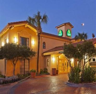 фото отеля La Quinta Inn Market Square