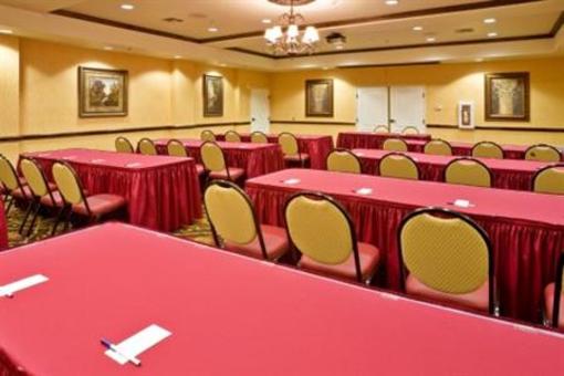 фото отеля Holiday Inn Express Hotel & Suites Sulphur Springs