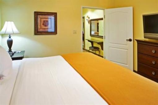 фото отеля Holiday Inn Express Hotel & Suites Sulphur Springs