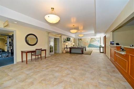 фото отеля Candlewood Suites San Diego