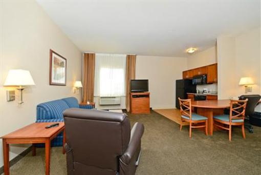 фото отеля Candlewood Suites San Diego