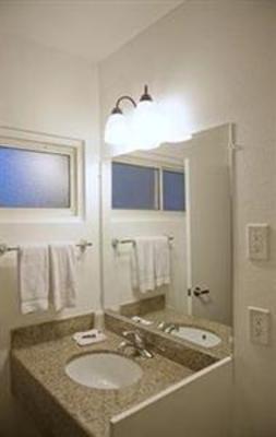 фото отеля Downtown San Diego Lodge