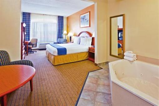 фото отеля Holiday Inn Express Hotel & Suites Chattanooga East Ridge