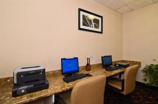 фото отеля Holiday Inn Express Hotel & Suites Chattanooga East Ridge