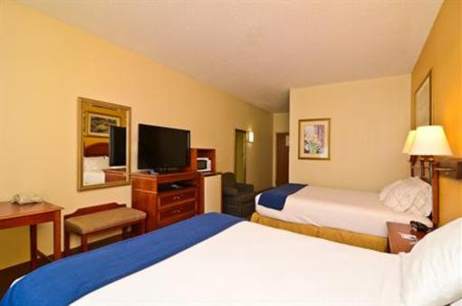 фото отеля Holiday Inn Express Hotel & Suites Chattanooga East Ridge
