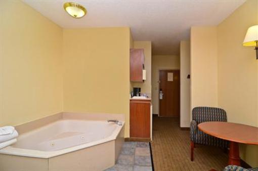 фото отеля Holiday Inn Express Hotel & Suites Chattanooga East Ridge