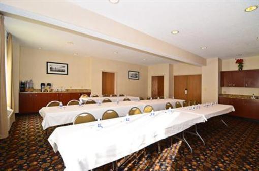фото отеля Holiday Inn Express Hotel & Suites Chattanooga East Ridge