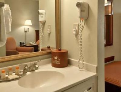 фото отеля Days Inn Savannah-Abercorn Southside