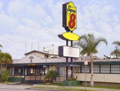 фото отеля Super 8 Los Angeles Airport LAX