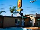 фото отеля Super 8 Los Angeles Airport LAX
