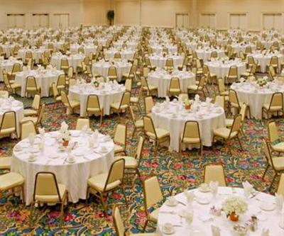 фото отеля Town and Country Resort Hotel
