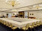 фото отеля Town and Country Resort Hotel