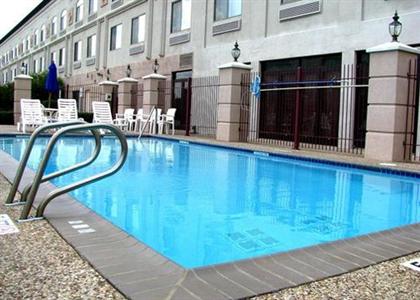 фото отеля Clarion Inn Bush Intercontinental Airport Houston