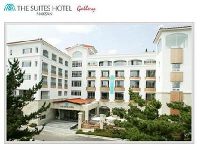 The Suites Hotel Naksan