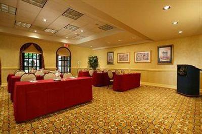 фото отеля Doubletree Hotel San Antonio Airport