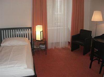 фото отеля Hotel Mariahilf