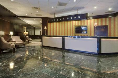 фото отеля Hilton Hotel Woodbridge Iselin