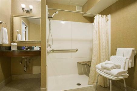 фото отеля Hilton Hotel Woodbridge Iselin
