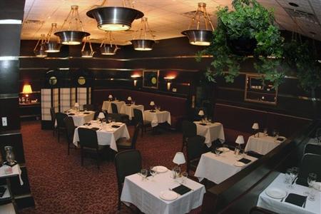 фото отеля Hilton Hotel Woodbridge Iselin