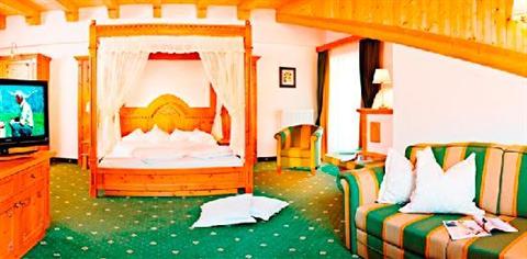 фото отеля Hotel Savoy Selva di Val Gardena