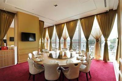 фото отеля Empire Subang