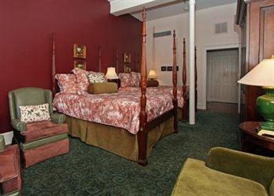 фото отеля East Bay Inn