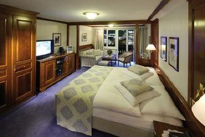 фото отеля Hotel Sonne Zermatt