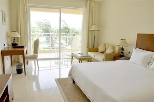 фото отеля Ramada Hotel And Suites Boao