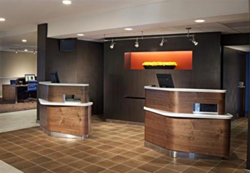 фото отеля Courtyard by Marriott Fort Myers Cape Coral