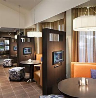 фото отеля Courtyard by Marriott Fort Myers Cape Coral