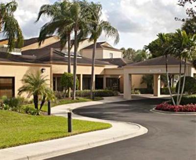фото отеля Courtyard by Marriott Fort Myers Cape Coral