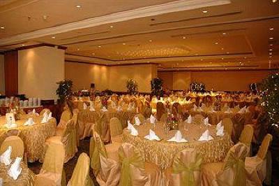 фото отеля Embassy Suites Hotel Caracas