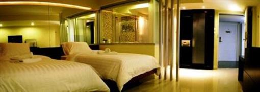 фото отеля Sleep with Me Serviced Apartment Phuket