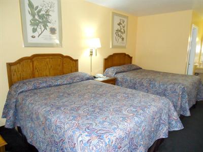 фото отеля Coachmans Inn
