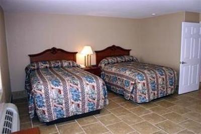 фото отеля Lake Grassy Motel