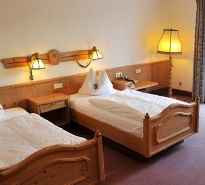 фото отеля Ringhotel Altes Forsthaus