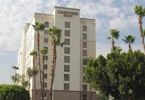 фото отеля Courtyard Los Angeles Baldwin Park