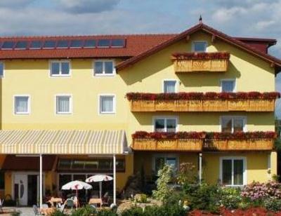 фото отеля Cafe-Pension Brandl