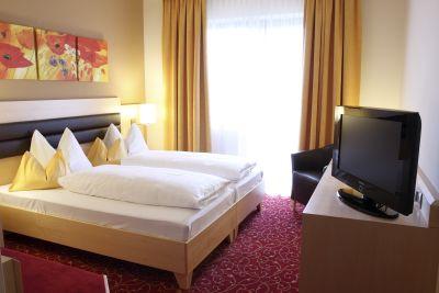 фото отеля Hotel Reif - Urdlwirt