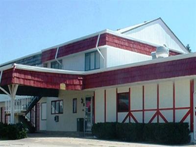 фото отеля Red Carpet Inn Oskaloosa