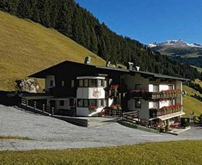 фото отеля Gasthaus Alte Stube Tux