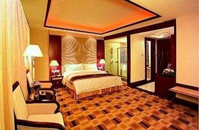 фото отеля Yijian Holiday Hotel