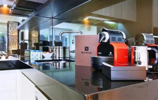 фото отеля Espresso Apartments Melbourne