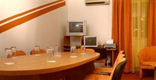 фото отеля Est Hotel Bucharest