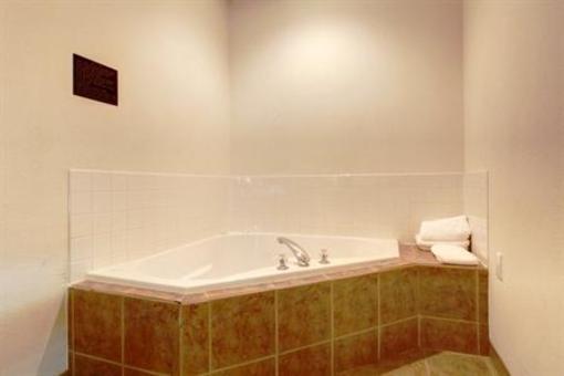 фото отеля Americas Best Value Inn New Florence